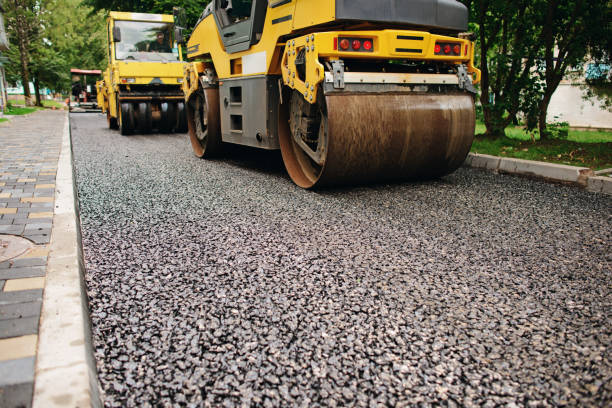 Best Driveway Paving Contractor  in Hokes Bluff, AL